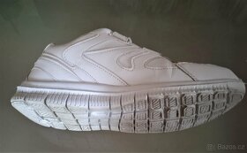 Dámská sportovní obuv - 3