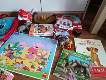 Set her a hraček - 3
