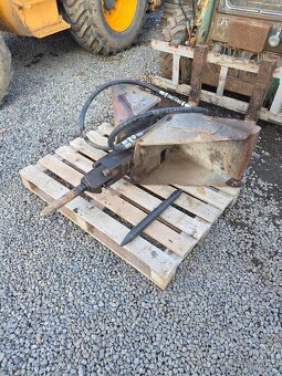 Hydraulické kladivo UNC - 3