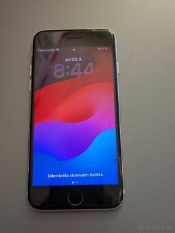 iPhone SE 2020 - 3