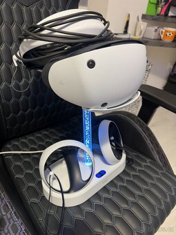 Virtuální realita Sony PlayStation VR2- Staří 2měs - 3