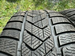 Zimní pneu 225 45 18 Pirelli RFT 2ks - 3