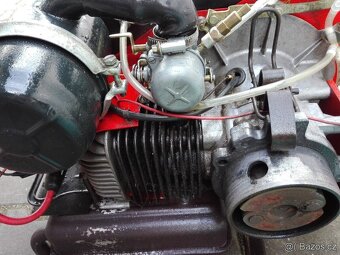 Dvoububnova rotačni sekačka BDR 700, Motor Jikov Tera Vari - 3
