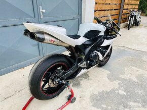 Yamaha YZF-R1, možnost splátek a protiúčtu - 3
