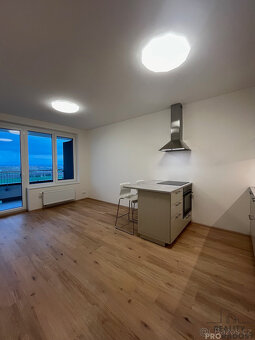 Byt 2 + kk, balkon, kryté garážové stání v Praze 5 - Stodůlk - 3