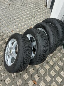 205/60 R 16 komplet s disky zimní VW Touran, Passat, Caddy - 3