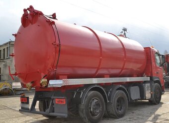 Volvo FM 330 - 6x2 - Fekální vůz – EEV – EURO 5/6 - 3