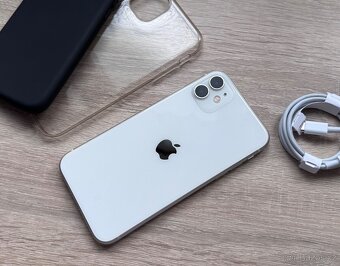 Apple iPhone 11 64gb White- zánovní Top stav, 2x kryt. - 3