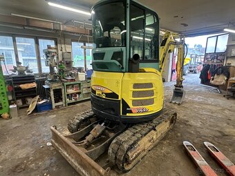 Minibagr Yanmar Vio33 - 3