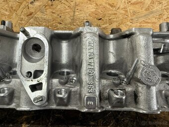 HLAVA MOTORU 2.5 TDI VW T4  074103373G - 3