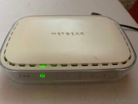 Switch Netgear 5 Port GS05 v3 - 3