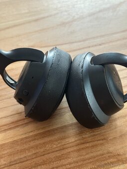 Bezdrátová sluchátka JBL Tune 720 černá - 3