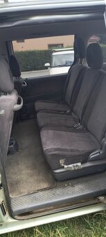 Mazda MPV - 3