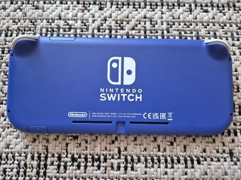 NINTENDO SWITCH LITE + HRY + POUZDRO - 3