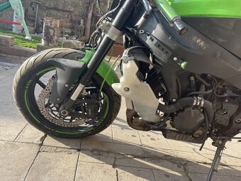 Kawasaki ninja zx6r - 3