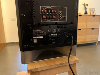 Prodám set reproduktorů a receiver Yamaha - 3