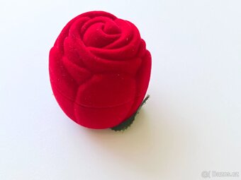 Zlatý prsten se zirkonem Goldex, vaha 3,4G, vel 53 - 3