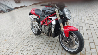 Mv Agusta 910s Brutale rok v. 2006 - 3