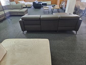 KOŽENÁ SEDACÍ SOUPRAVA - 3