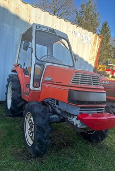 Traktor Kubota 4x4 - 3