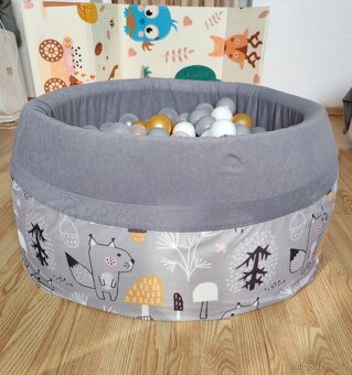 Dětský suchý bazén s míčky - 3