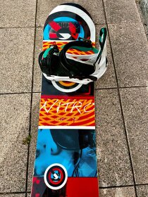 Prodám snowboard Nitro délky 148 cm + vázání K2 - 3