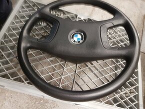 BMW E36 - originál volant v top stavu. - 3