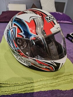Přilba MDS na motorku - 3