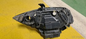 Švětlomet pravý bmw 1 e87 - 3