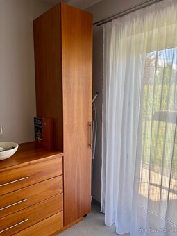 Šatní skříně sestava s komodou - 3