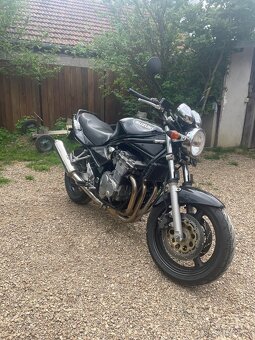 Suzuki Bandit - 3