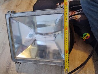 Halogen velký - 3