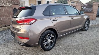 Hyundai i30 1,5 GDi 117kW Edícia 30, 12700km - 3
