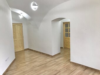 Pronájem bytu 3KK v Golčově Jeníkově u Čáslavi - 3