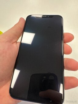 iPhone xs 64gb - 3