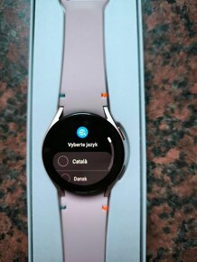 Samsung galaxy watch FE růžové - 3