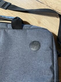 Taška přes rameno na notebook HP K0B38AA 15,6" - 3