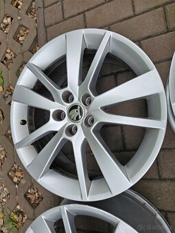 ALU kola disky Škoda 5x100 R17 Rapid Fabia 5JA - 3