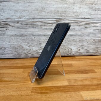 iPhone 11 64GB, černý (12 měsíců záruka) - 3