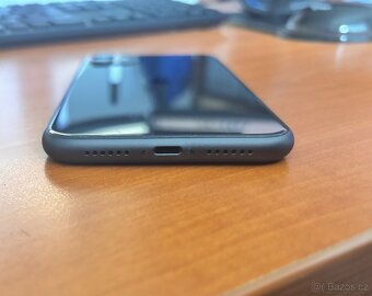 iPhone 11 64GB - 3