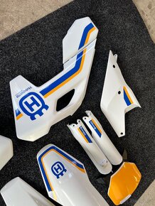 Sada plastů Husqvarna HERITAGE 2023 - 3