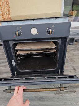 Sklo keramická deska a vestavěná trouba zanussi - 3