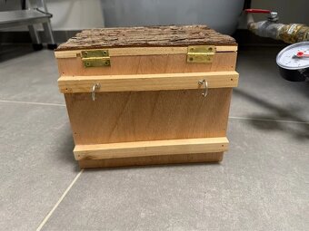 Jesličky na seno s úchytem pro králíky/morče apod. - 3