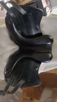 Drezurní sedlo Childeric DAC 2 - 3