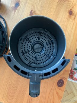 Horkovzdušná friteza Tefal Easy Fry Compact - 3
