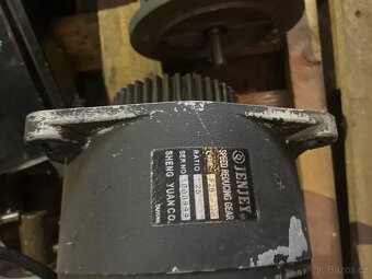 Elektromotor krokovy, servo, stejnosměrný - 3