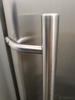 MIELE monoklimatická lednice NEREZ 413 litrů DOVOZ - 3