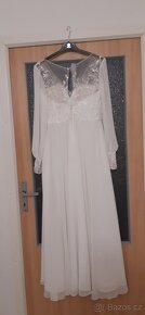Svatební šaty s dlouhým rukávem a kapsami. - 3