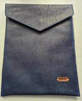 Kožené pouzdro na notebook 14" - 3