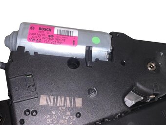 Střešní okno + motůrek 7L6959591 VW Touareg 7L r.v. 2009 - 3